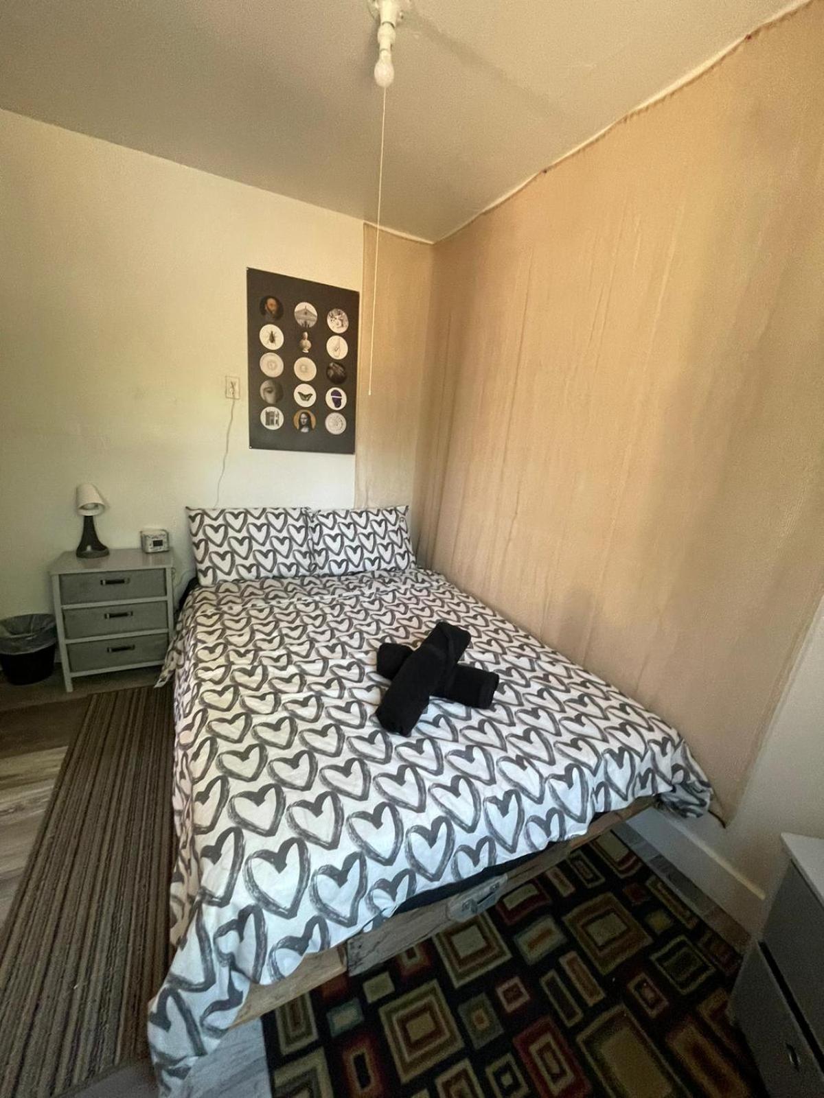 Petite Guesthouse With Kitchenette And Private Bathroom Лейк-Изабелла Экстерьер фото